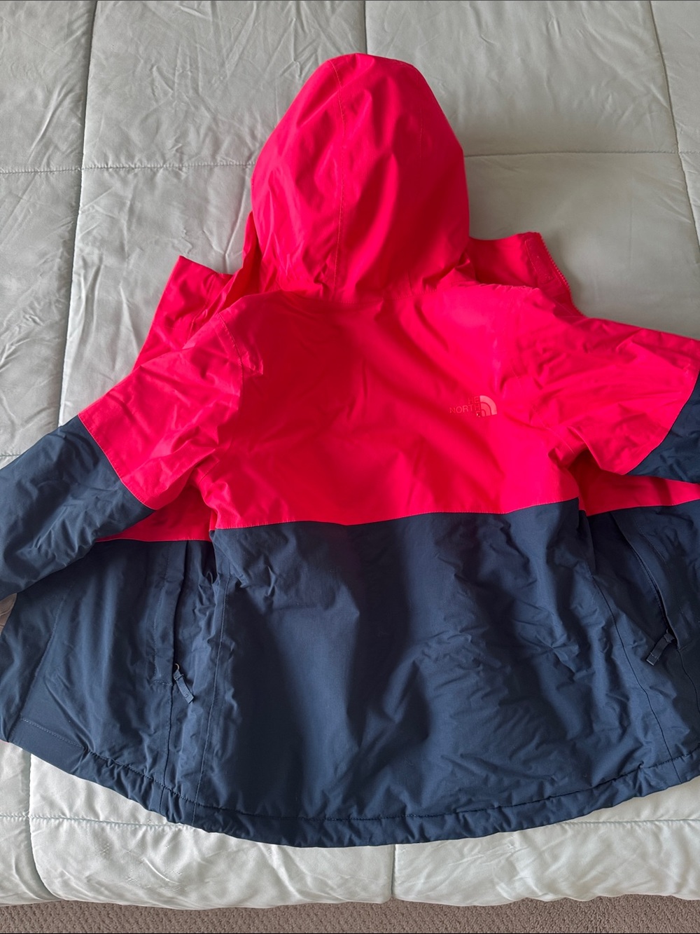 The North Face Girls Hyvent Ski Snowboard - Size XS- 6 - Picture 7 of 12